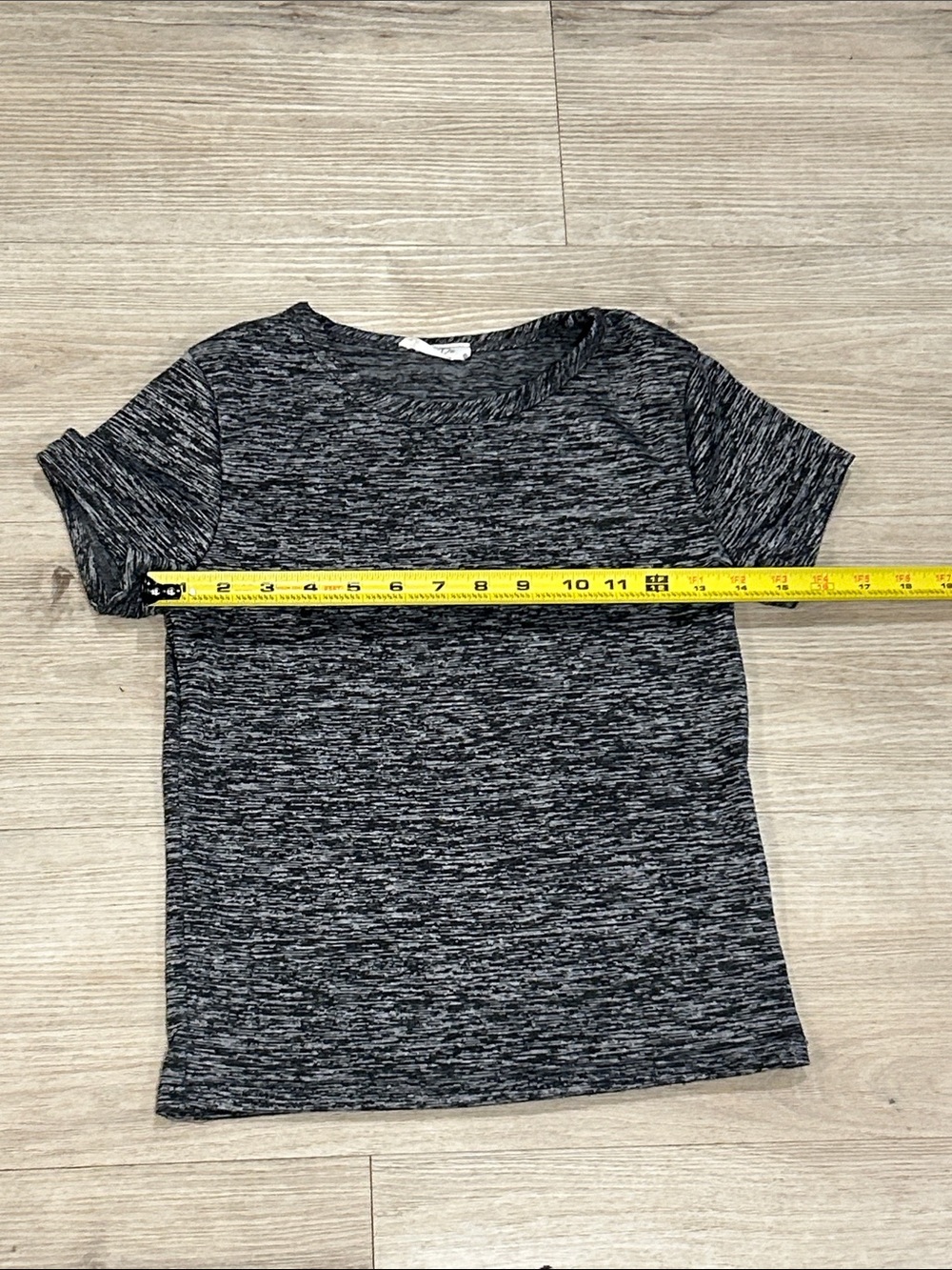 Olivia Rae Black Heather Short Sleeve Crew Tee Size XS - Picture 2 of 4